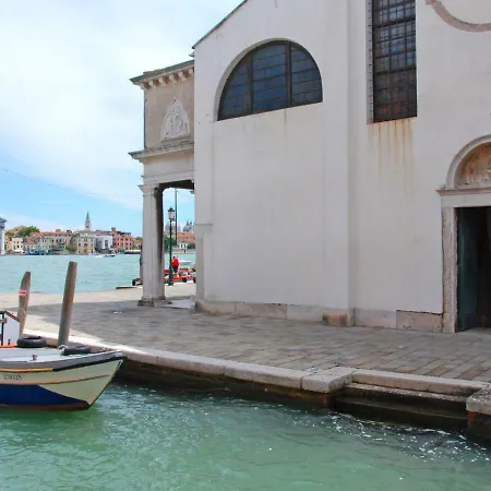 Fondamenta Sant' Eufemia Appartement Venetië